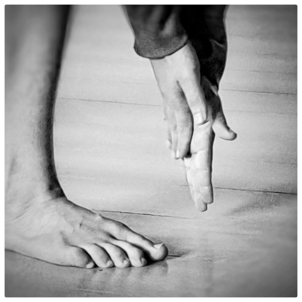 Formation art-danse-thérapie-danse buto mains